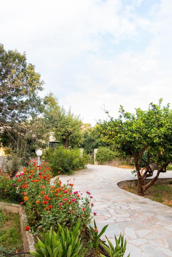 Holiday Rooms Otziás المظهر الخارجي الصورة